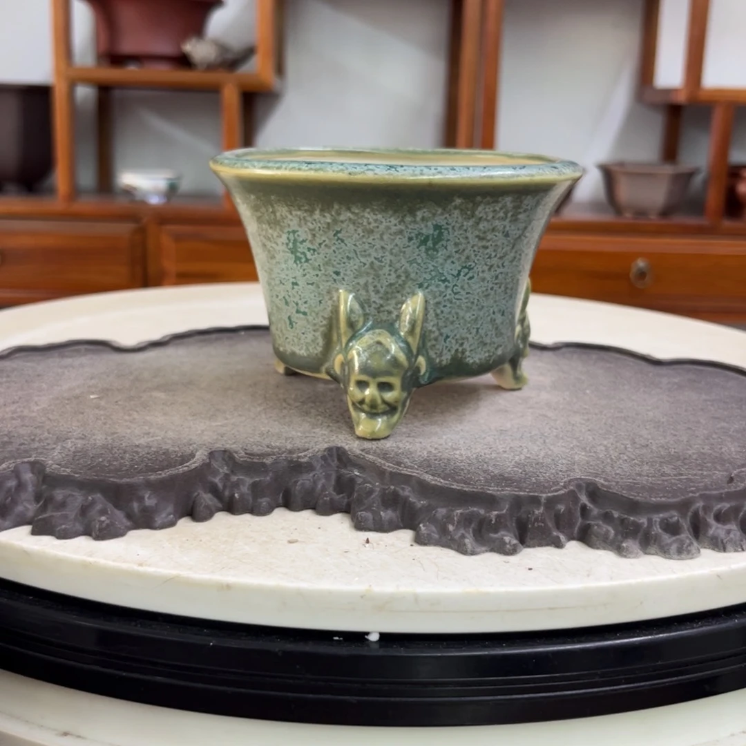 紫砂花盆瑕疵8.5-12.5。。。