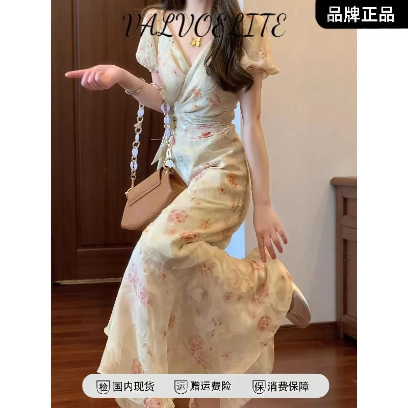 法式碎花连衣裙子女装夏季2025新款今年流行爆款海边度假气质长裙