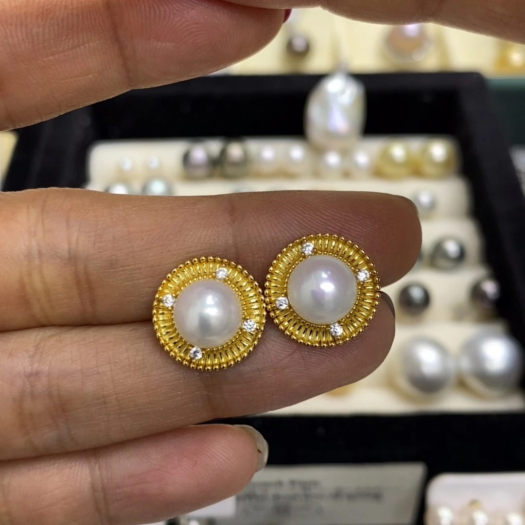 淡水珍珠耳饰未镶嵌