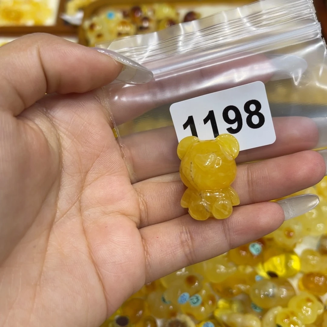 琥珀珠宝奇石未镶嵌