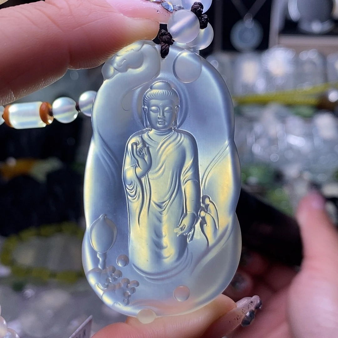 蛇纹石玉颈饰未镶嵌坚