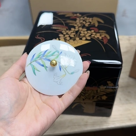 张****）瓷器。瓷器。瓷器。