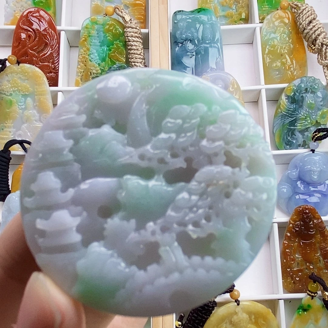 翡翠未镶嵌颈饰翡翠