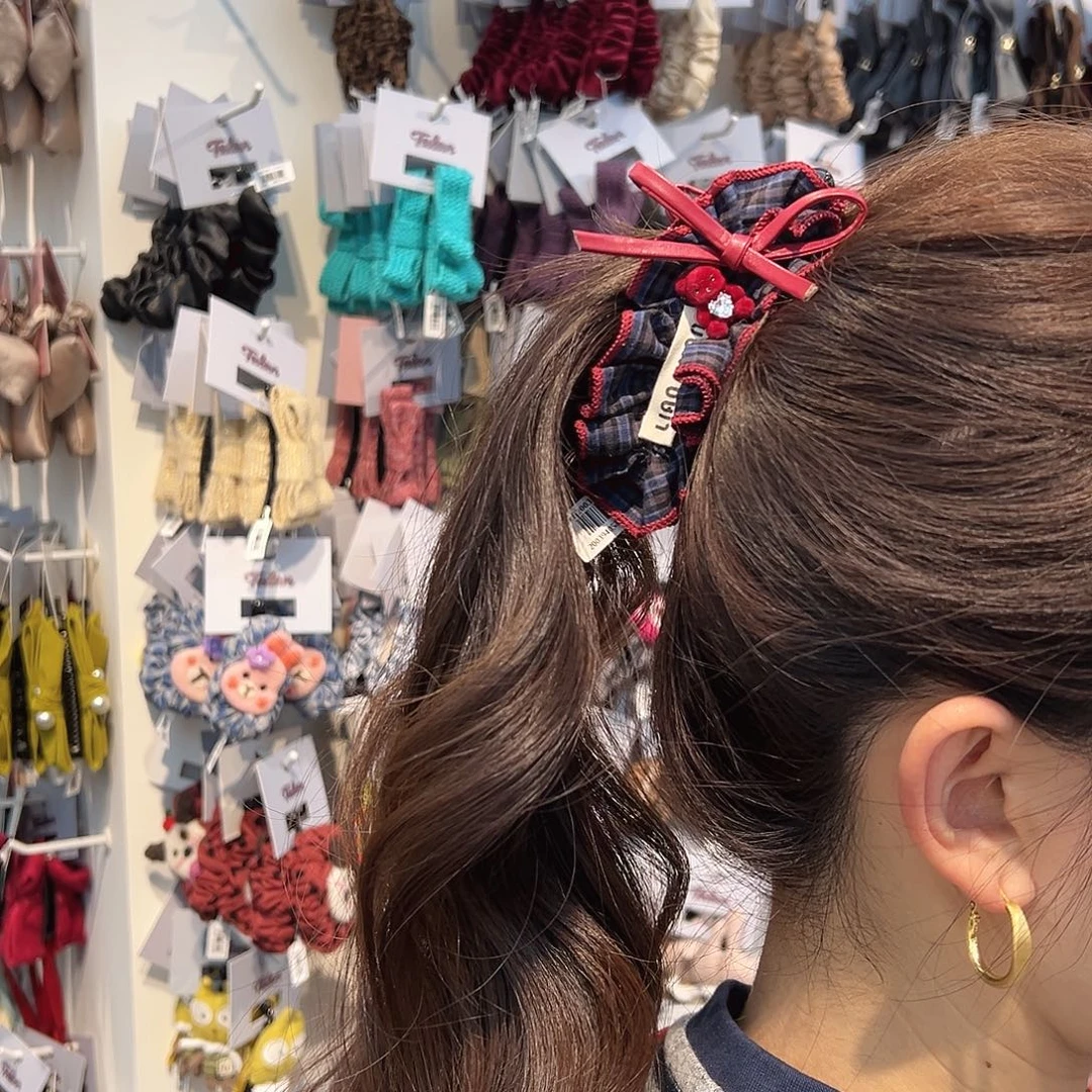 布艺铁合金红色格子小熊小号