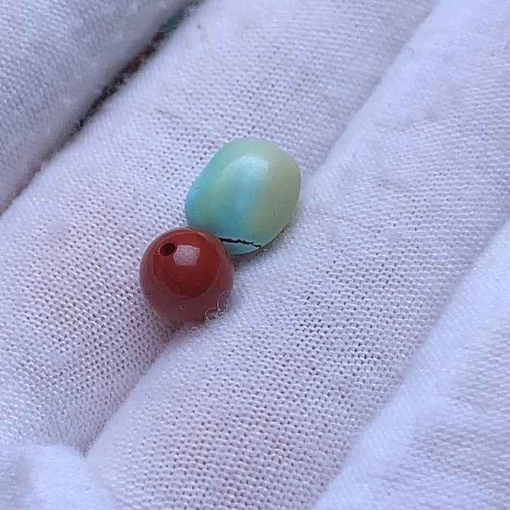 南红玛瑙未镶嵌珠宝奇石