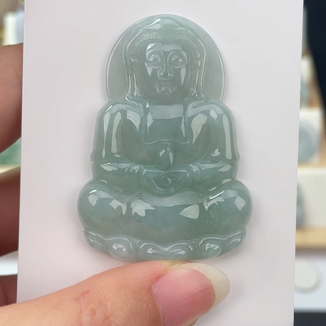 翡翠未镶嵌颈饰观音