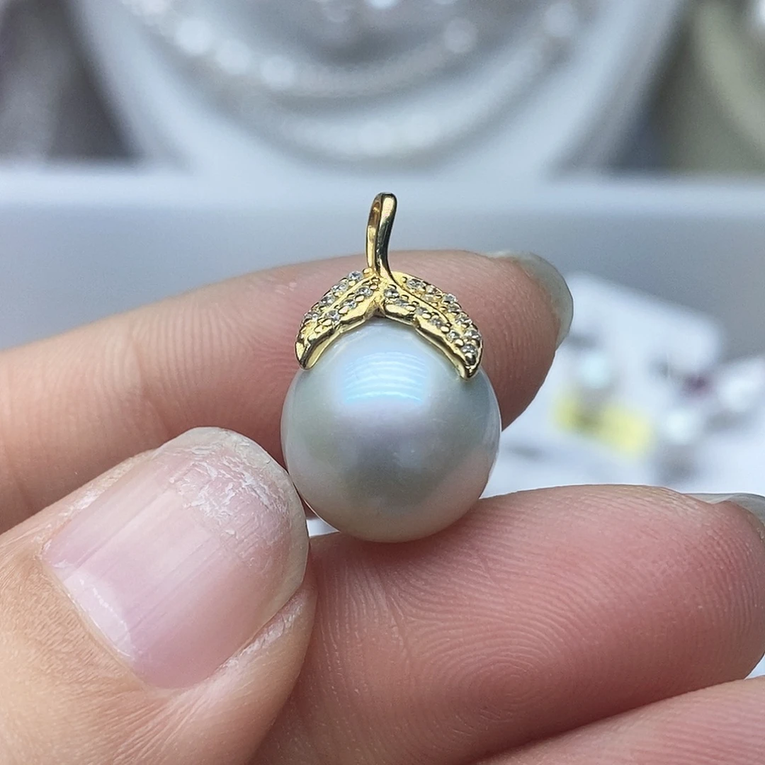 淡水珍珠吊坠未镶嵌