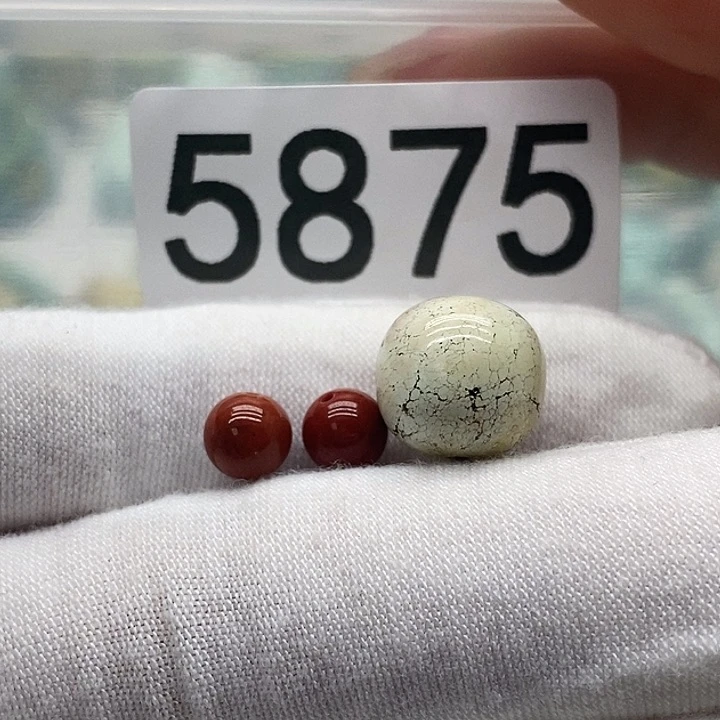 南红玛瑙未镶嵌颈饰