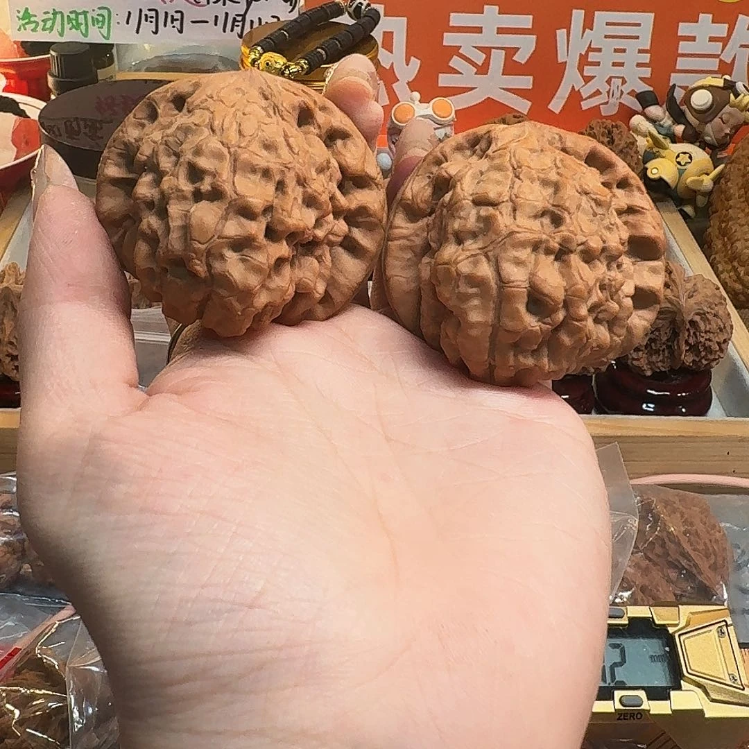 d***ㅤ桃核吊坠龙鼎50尺