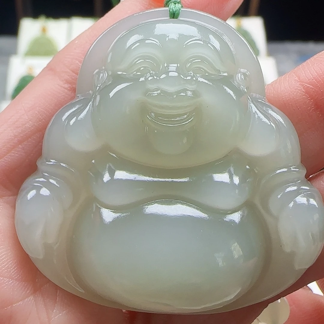 和田玉未镶嵌吊坠(赠链)