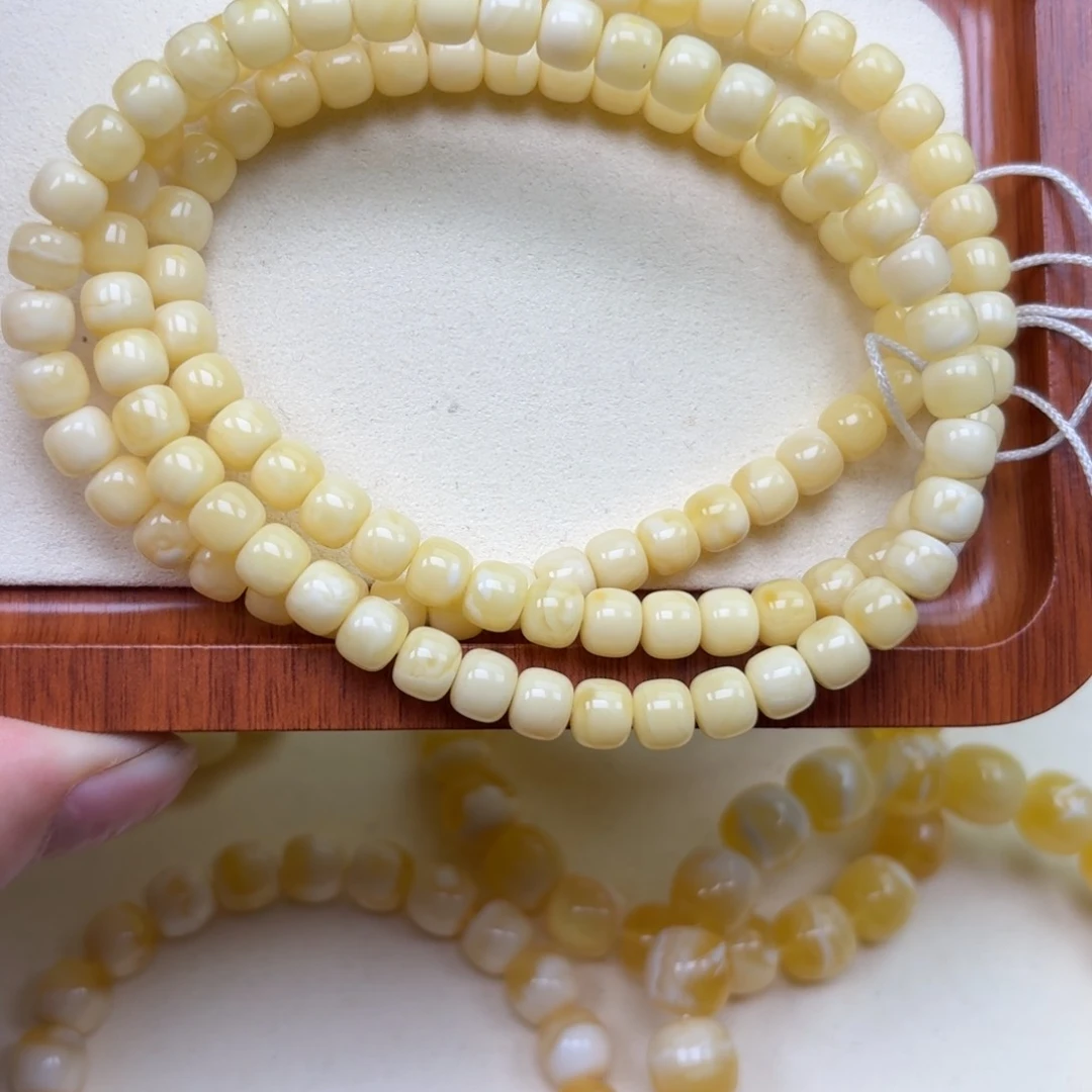 开***奖未镶嵌蜜蜡手链8mm