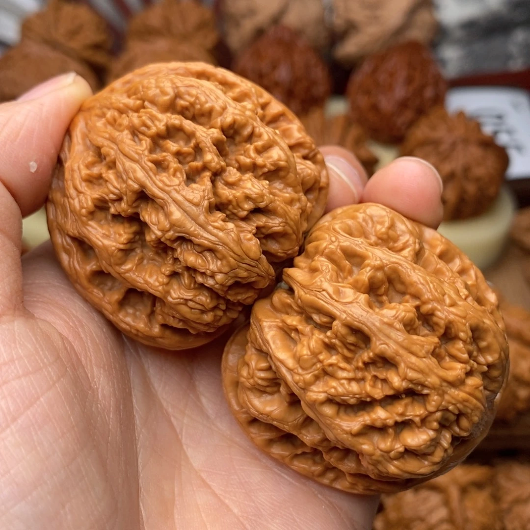 把件文玩核桃106号43粗筋