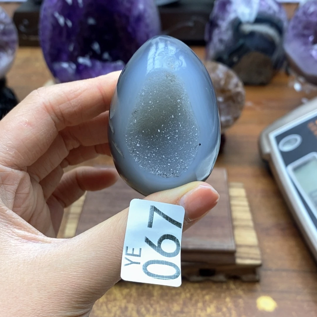 未镶嵌水晶大型摆件（非配饰）