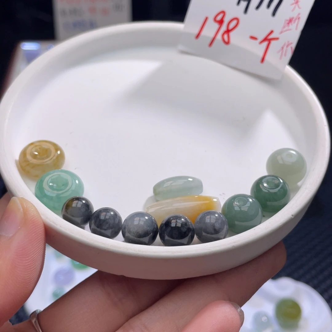 未镶嵌定制翡翠亏清价多样性选一发不鉴赏