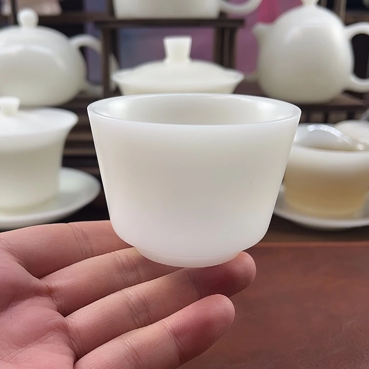 隐唐窑/璞玉素烧自生釉120ml马蹄主人杯