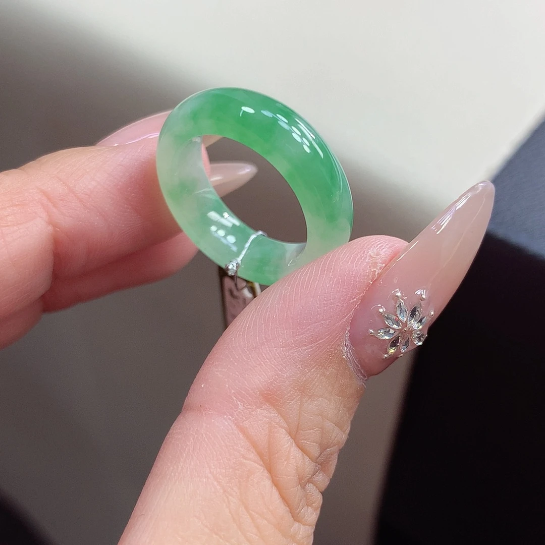 翡翠未镶嵌戒指15号