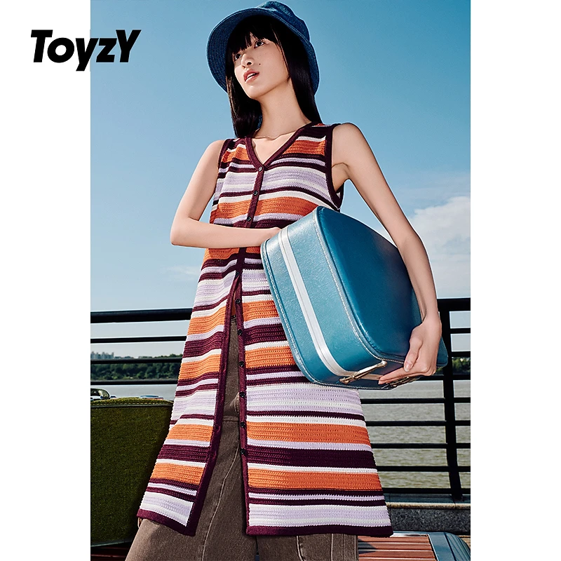 ToyzY25夏新款度假风镂空彩虹条纹V领无袖针织连衣裙ZC35206060