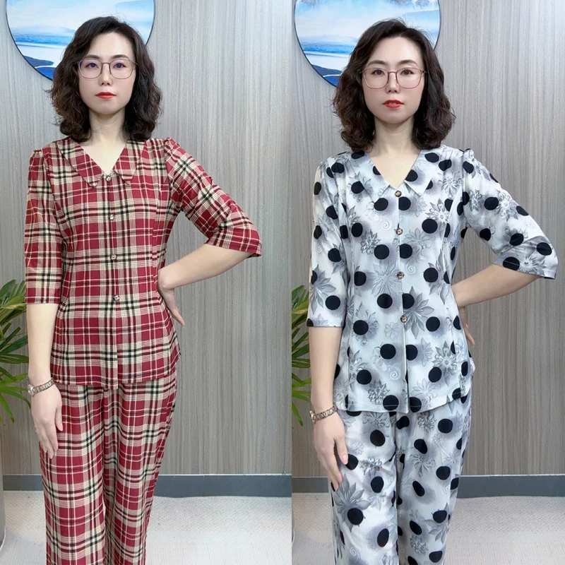 春夏新款娃娃领洋气花色时尚气质宽松减龄显瘦妈妈装格子休闲上衣