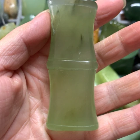 蛇纹石玉未镶嵌手把件