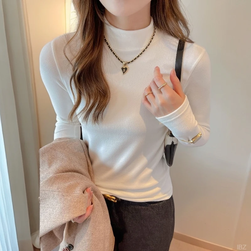 白色半高领打底衫女内搭高级感基础简约磨毛德绒款外穿上衣加厚