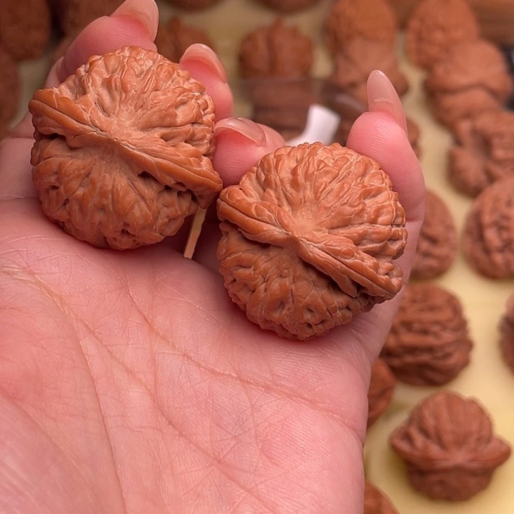 S***n把件文玩核桃莲花36