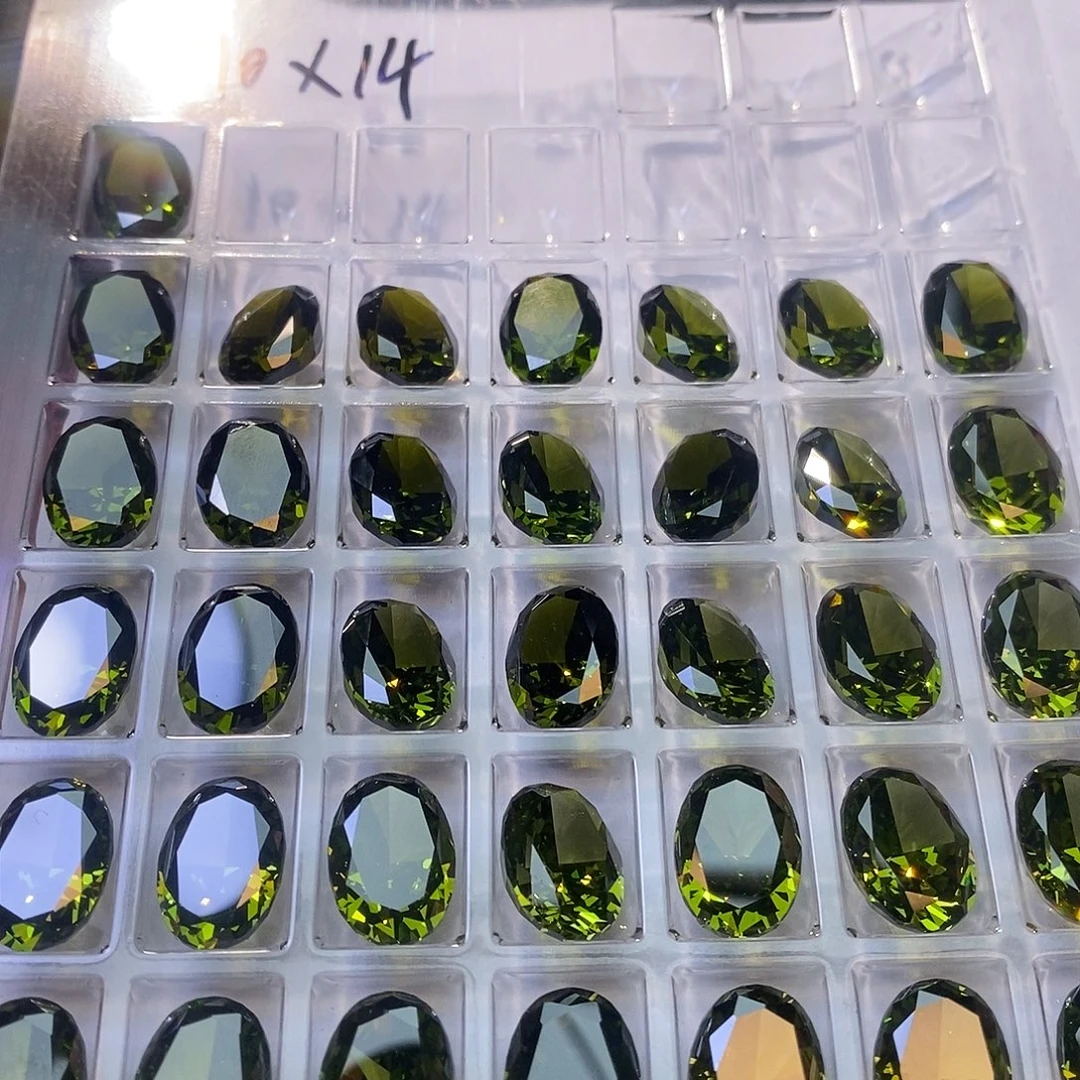 10*14 1颗锆石（处理）冰花切