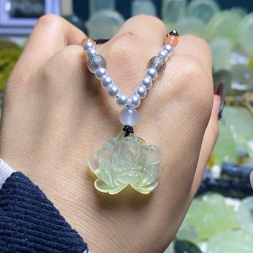 【闪购商品】蛇纹石玉颈饰未镶嵌