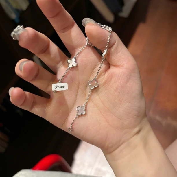 镀925银 粉贝六花mini四叶草爆闪手链 ins风