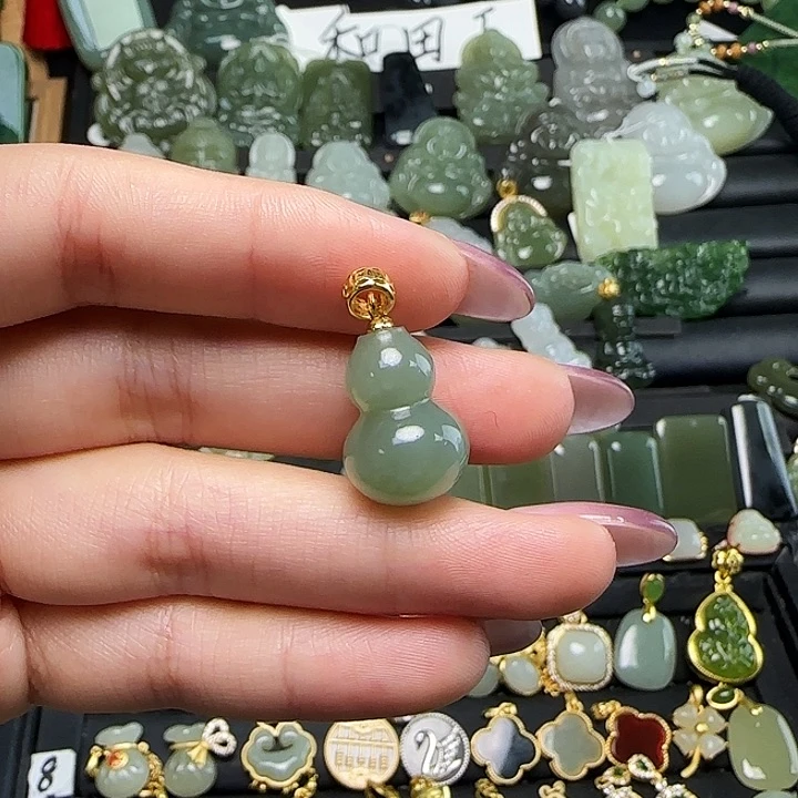 颈饰银S925镶嵌和田玉
