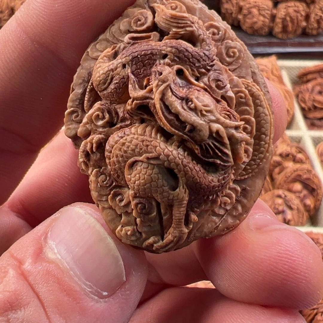 桃核手串桃核雕刻云龙