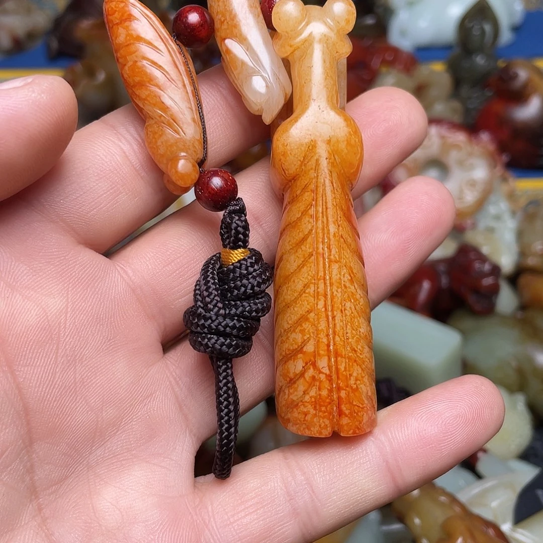 自***岁和田玉未镶嵌挂件