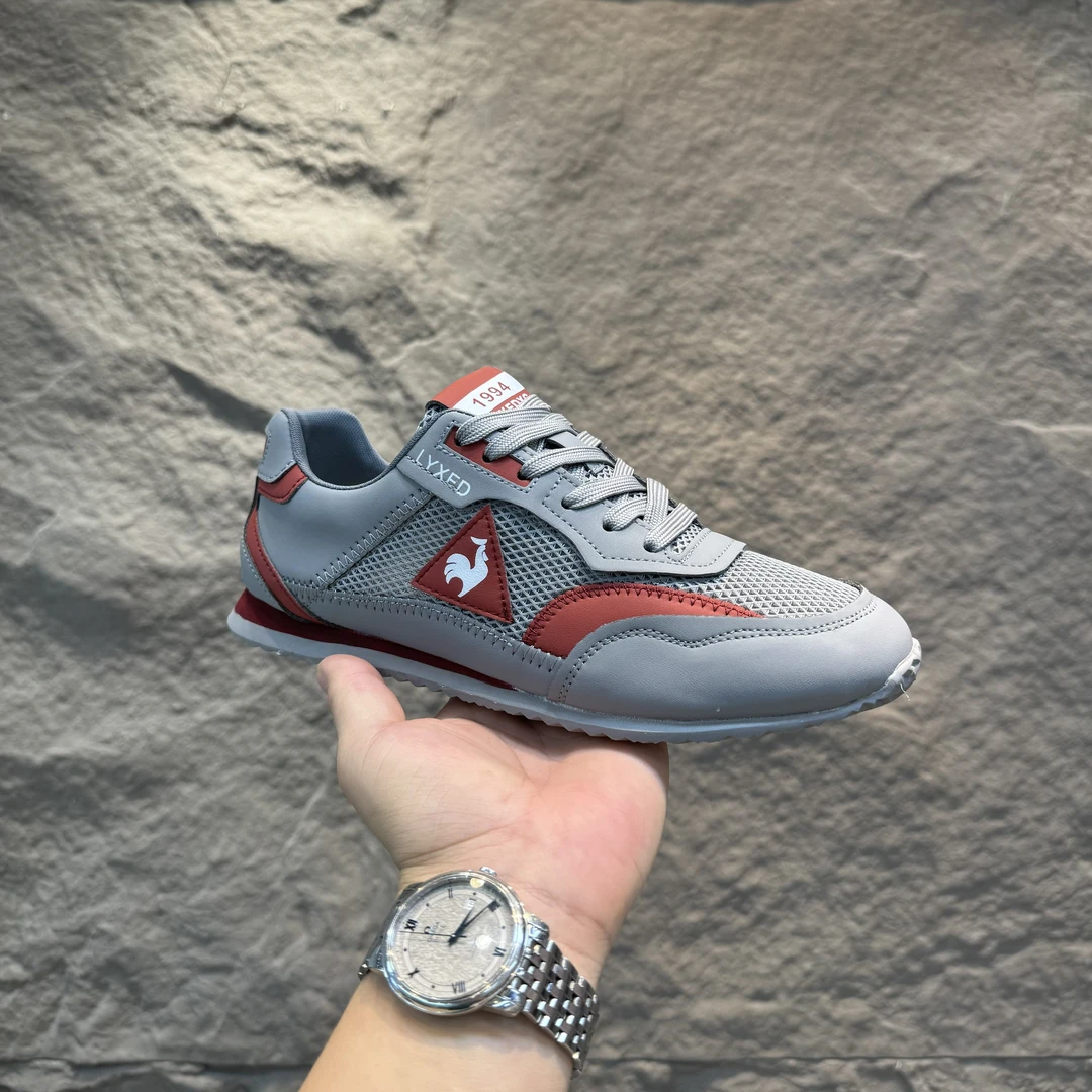 男鞋2025年夏季新款透气网面时尚百搭洋气舒适软底运动休闲板鞋