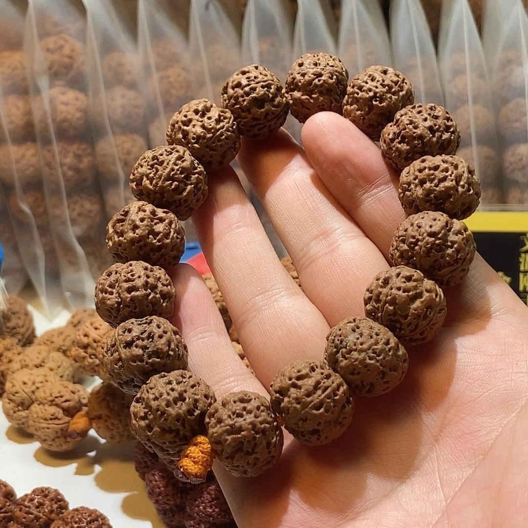 吊坠金刚菩提私人订制安娜五星蜂王19mm