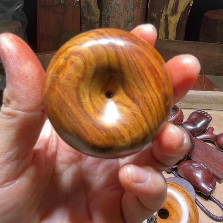 檀香紫檀（小叶紫檀）