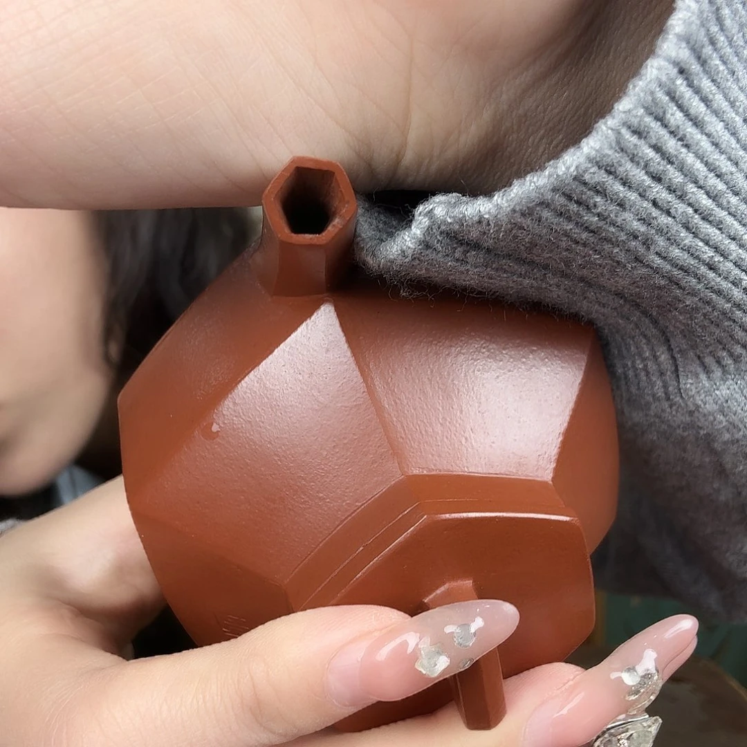 紫砂茶壶胖**?编号68出水孔堵塞壶嘴缺口