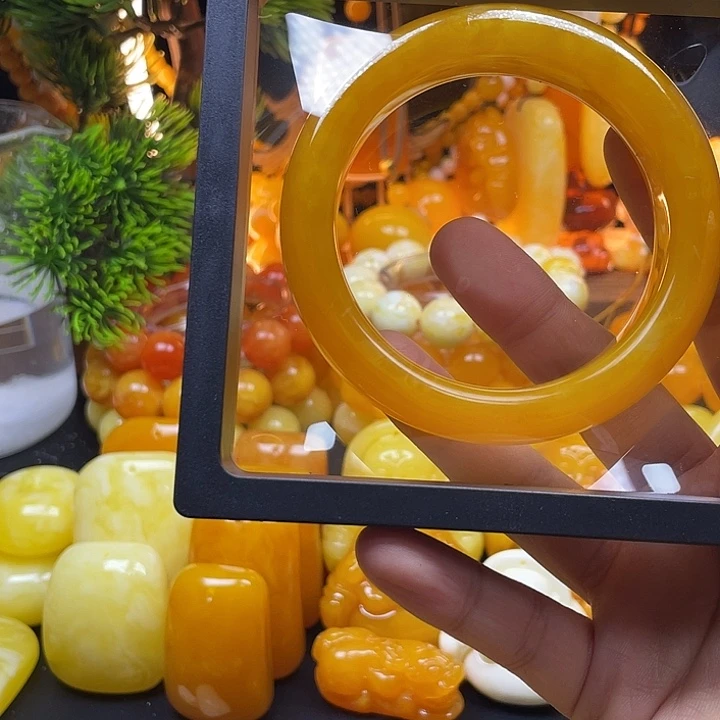 机***烟无非金属老蜜飘花手镯