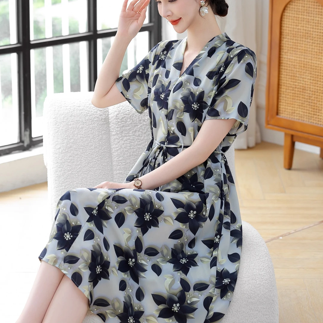 妈妈夏装短袖连衣裙时尚减龄中老年女装花色宽松雪纺裙子2025新款