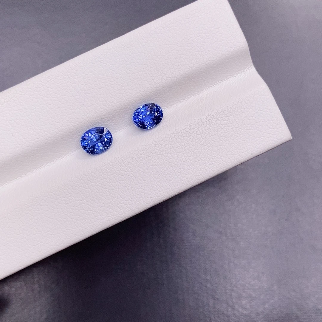 裸石蓝宝石0.975克拉+0.88克拉