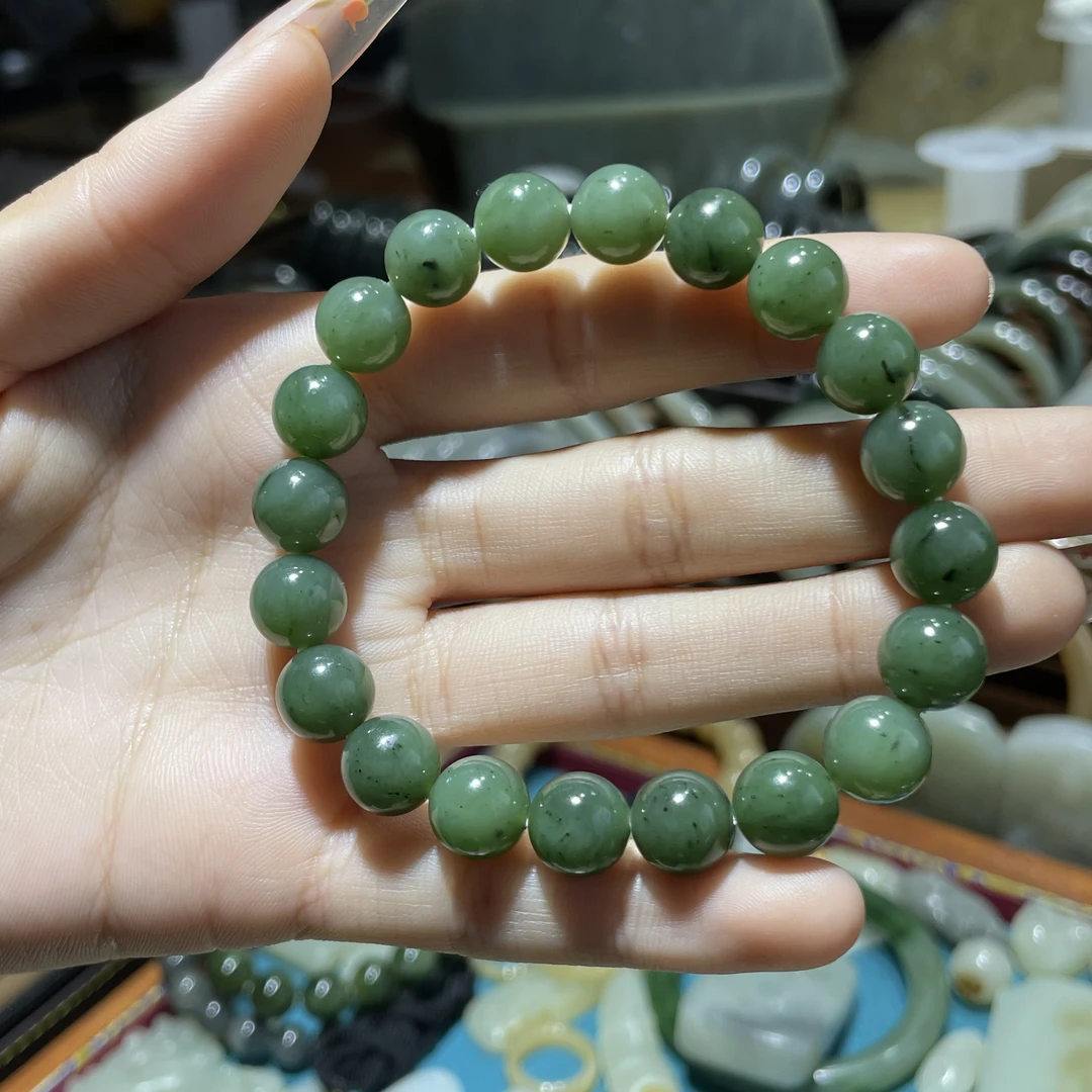 新疆和田玉果阳绿碧玉手串10mm