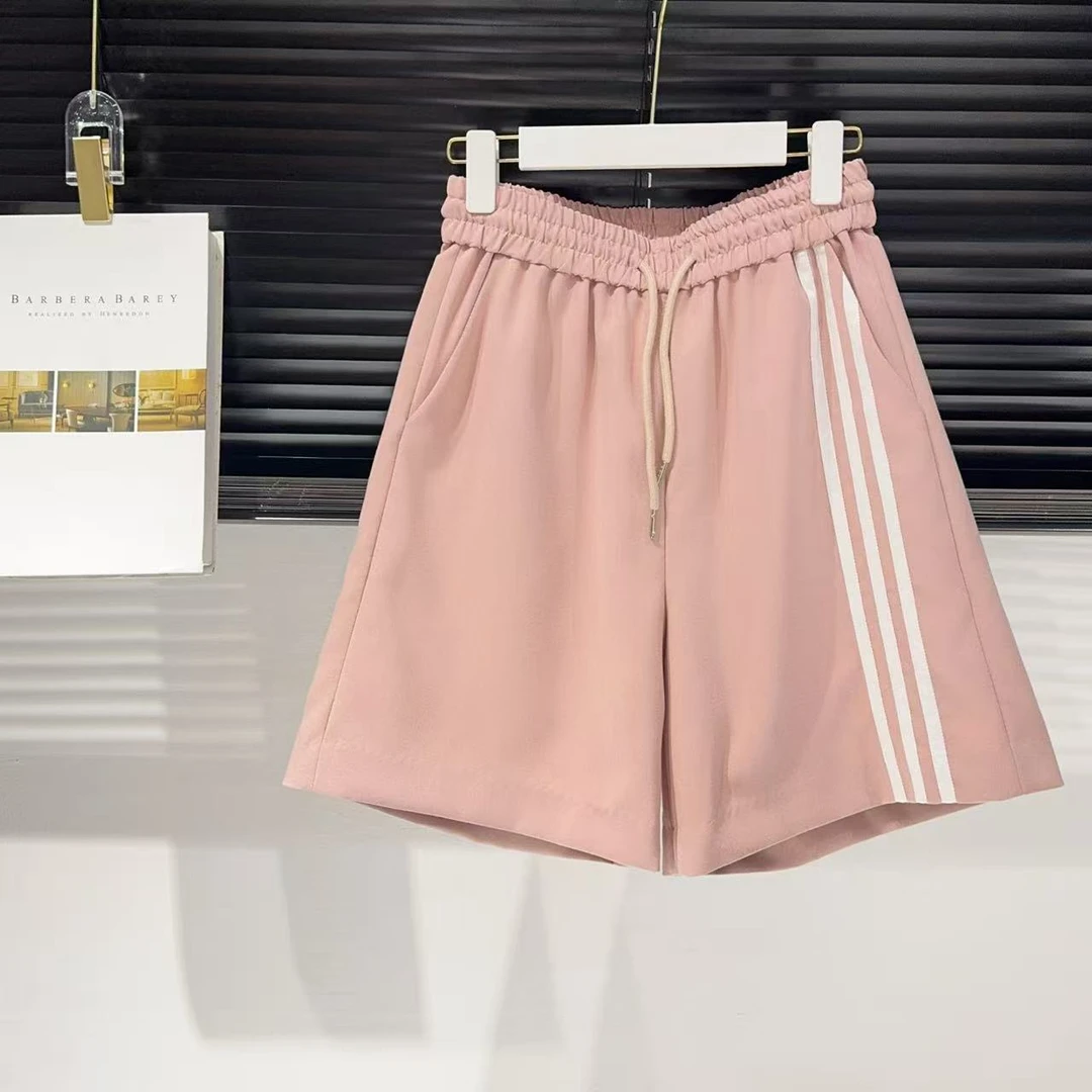 M腰68-102长53微阔A字显瘦运动休闲风短裤复古经典 9759