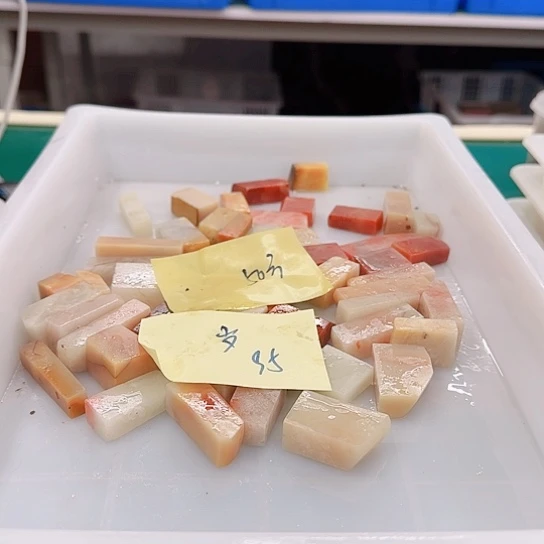 岁***走青田石11111111111111