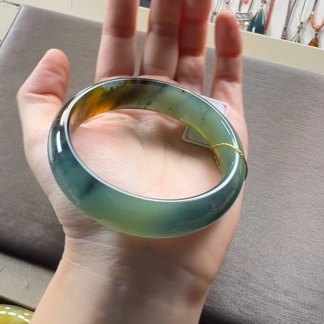 未镶嵌蛇纹石玉手镯