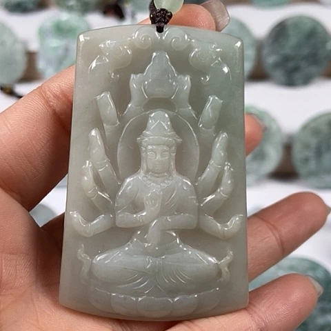 翡翠颈饰未镶嵌千手观音福利