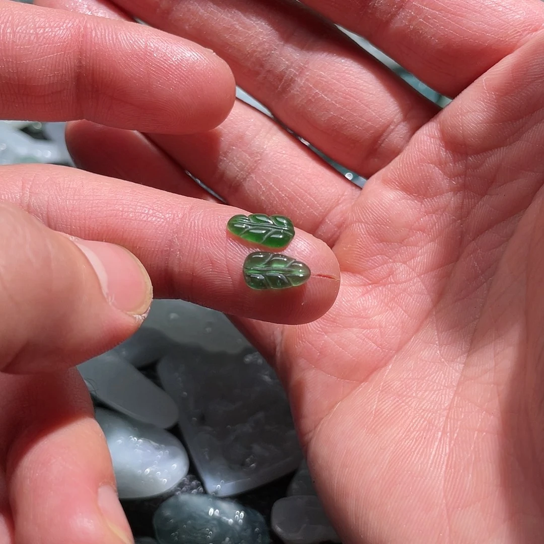 【闪购商品】翡翠颈饰未镶嵌k**@翡翠