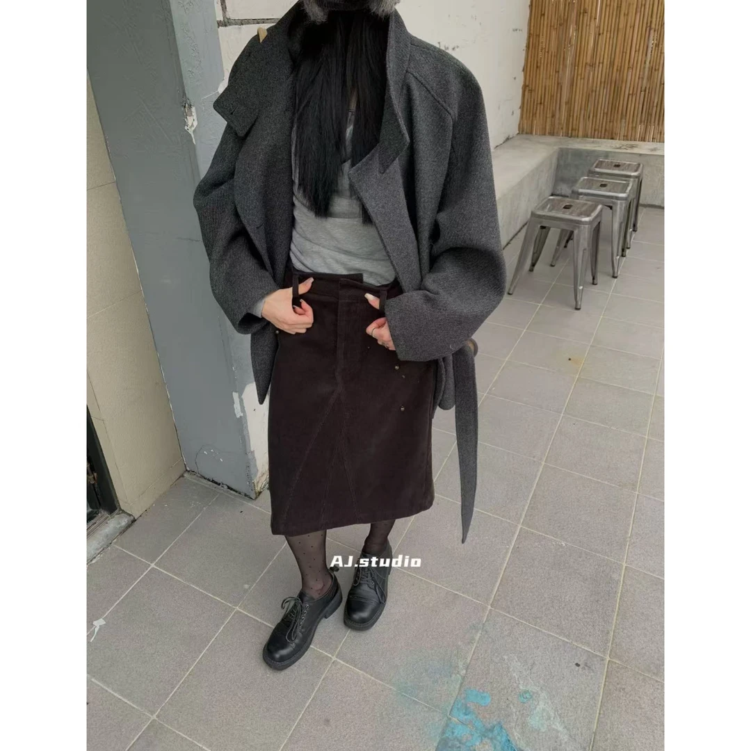 AJ（1ajx95629#）钉珠款！灯芯绒厚的通勤A字半身裙9-28