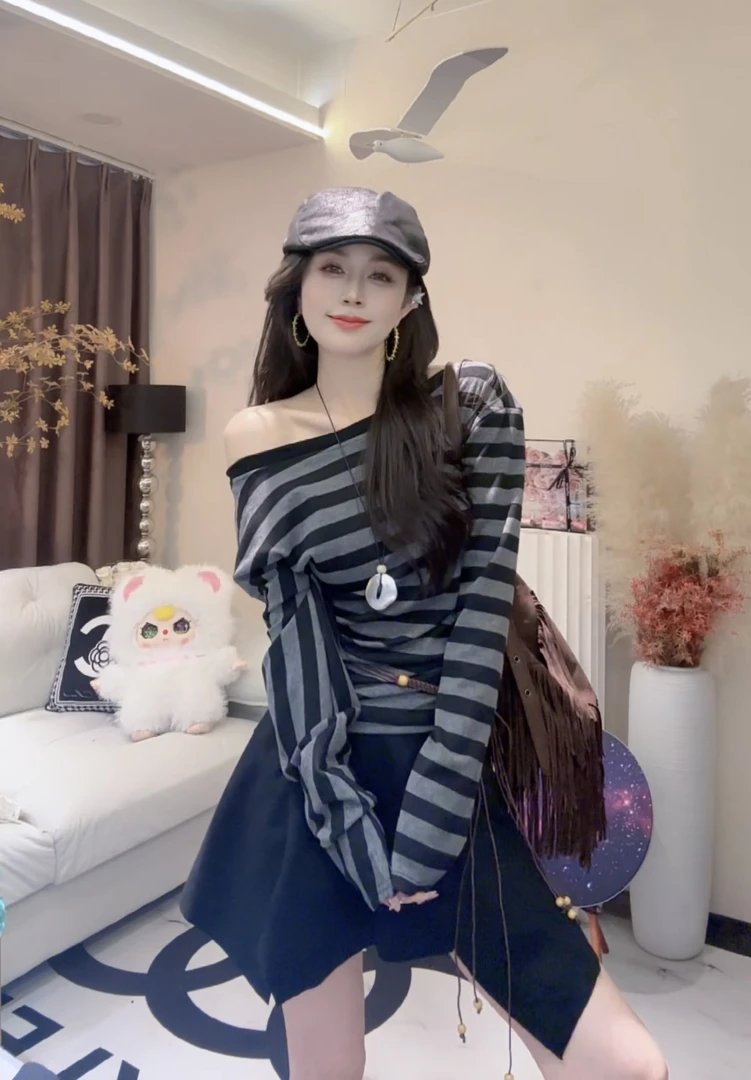 L.X~松弛感斜肩条纹长袖T恤女新款韩系一字肩修身显瘦上衣6783