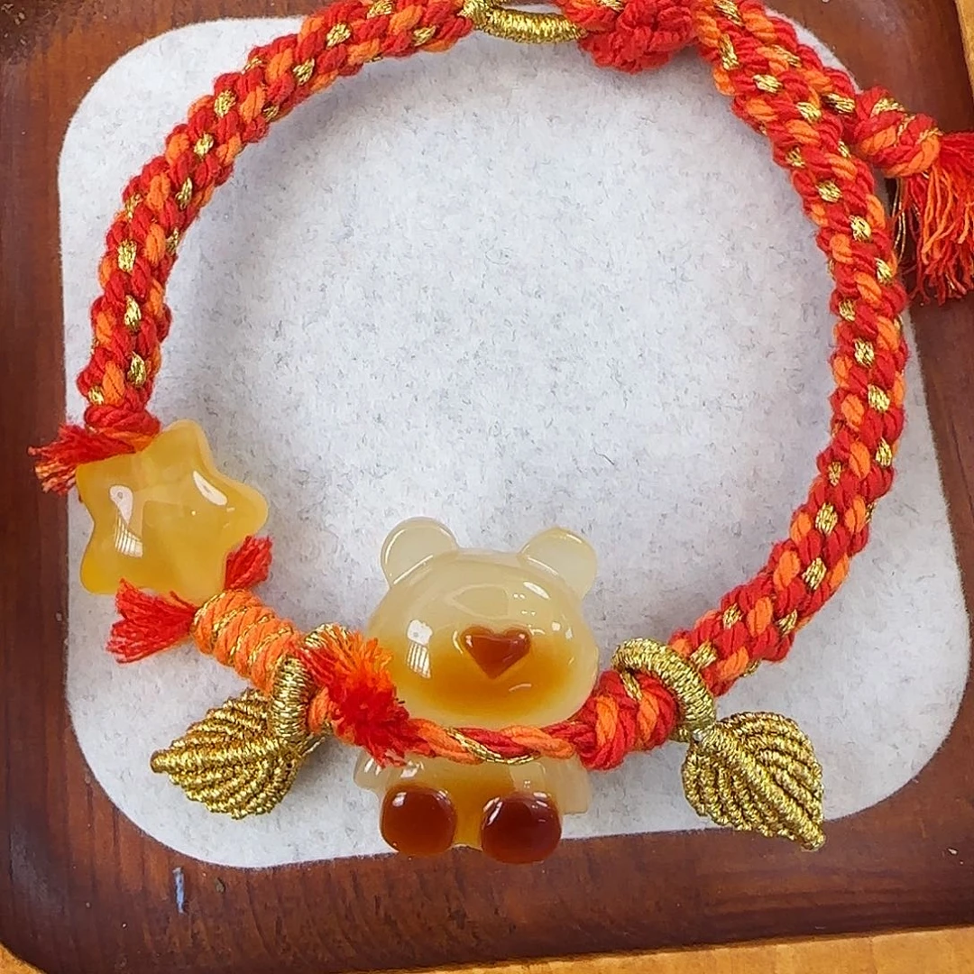 琥珀珠宝奇石未镶嵌搂*住