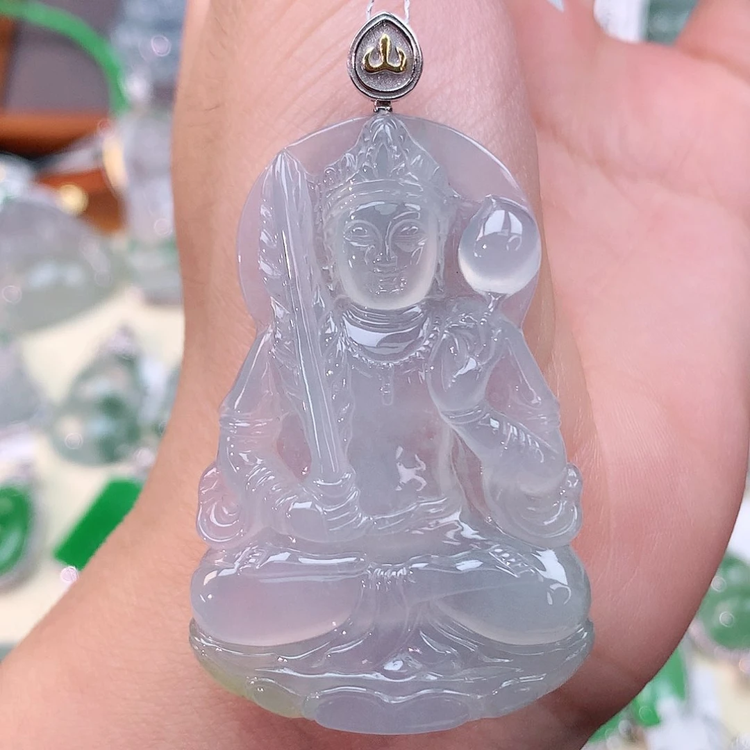 颈饰18K金镶嵌翡翠虚空藏