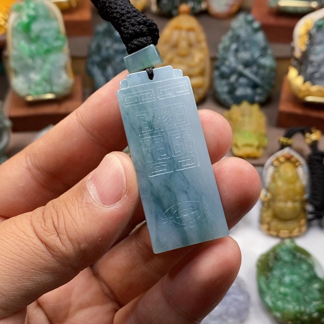 未镶嵌定制翡翠工厂