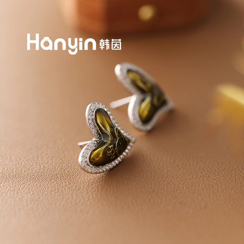 铜合金合成锆石耳饰 925银针气质微镶土星爱心设计耳钉AAA